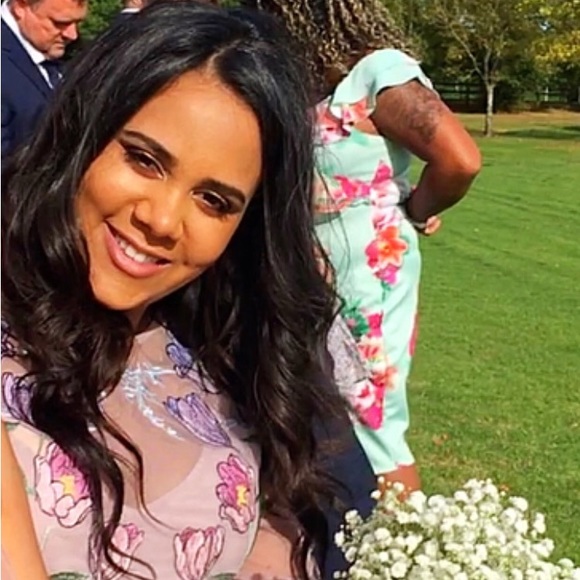 Meet your Posher, Olivia - Picture 1 of 1